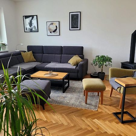 Novy Apartman Eva Jicin Ngoại thất bức ảnh