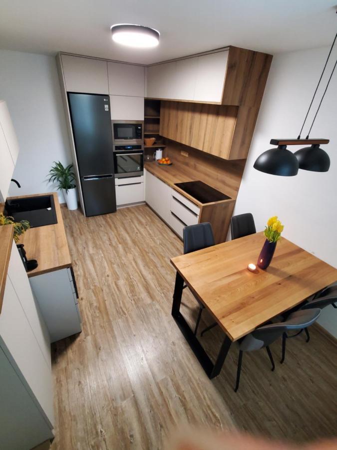 Novy Apartman Eva Jicin Ngoại thất bức ảnh